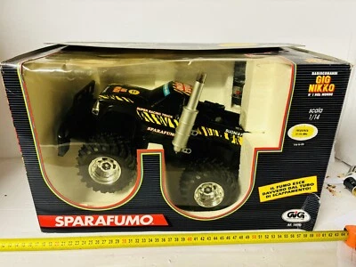 GIG NIKKO SPARAFUMO 1/14 RADIOCOMANDATA  NUOVISSIMA RARE!! - Immagine 1 di 4