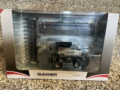1/64 2024 SpecCast Gleaner S96 S9 Series Combine NEW!! - Image 1 of 3
