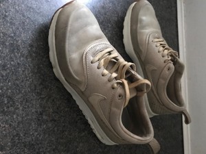 nike air max command beige