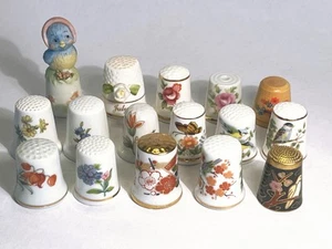 Konvolut 16 Vintage verschiedene Sammler Fingerhüte, Blumen und Vögel - Bild 1 von 9