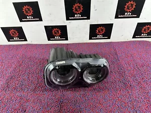 DODGE HALLENGER SRT HELLCAT 15-23 OEM RIGHT PASSENGER SIDE XENON HEADLIGHT 30K - Picture 1 of 7