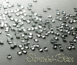 Hotfix Basic Quadrat CRYSTAL 3x3 mm Stückzahl wählbar Glas Formen Strasssteine - Picture 1 of 18