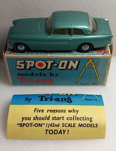 SPOT ON Toys Tri-Ang 115 Bristol 406 Saloon Cream Interior 1960 Near Mint Boxed