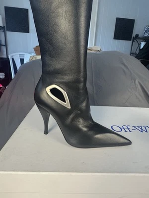 "Botas hasta la rodilla Off White media luna nunca usadas caja es áspera mujer 6-6,5 14"" pantorrilla" Foto 1 de 4