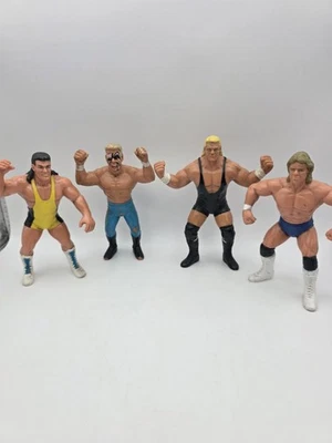 Lote de 4 figuras de lucha libre Galoob exclusivas de la WCW de colección Sting, Sid, Luger, Scot Foto 1 de 4