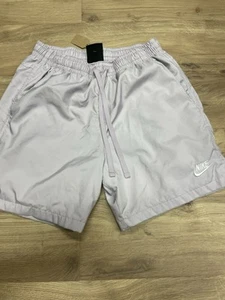Nike Sportswear Pantaloncini Sportivi Foderati in Tessuto Flow 5.5” Rosso Uomo Taglia Small Lt Rosa - Foto 1 di 4