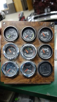 Kenworth Guage Panel with 8 Gauges and 1 KW Placeholder - Image 1 of 4