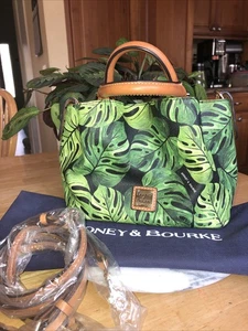 *RAR* Dooney Saffiano Montego Leaves Green Lime Black Mini Barlow Strap X-Body - Bild 1 von 15