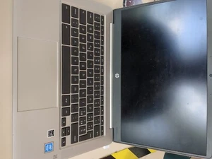 chromebook hp 14a Intel Pentium silver 600 SSD 128 GB RAM 8gb usato pochissimo - Foto 1 di 2