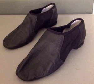 Girl’s 4 1/2 Black Bloch Jazz Shoes D14 - Picture 1 of 12