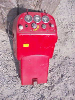 Farmall 400 Row Crop IHC Tractor NICE original dash holder + NEW IH gauges - Image 1 of 4