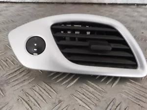 Grille Aération Gauche - RENAULT SCENIC III (3) PHASE I (1) De 04-2009 à 11-2011 - Bild 1 von 2