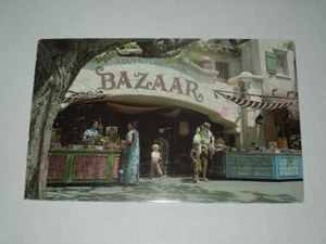 CARTOLINA VINTAGE- STATI UNITI" DISNELAND"BAZAAR- SPEDITA NEL 1982- INTERESSANTE - Bild 1 von 2