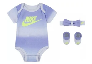 3 Stück Nike Baby Mädchen Outfit 0-6 Monate Body Stiefel Stirnband lila B47MP - Bild 1 von 4
