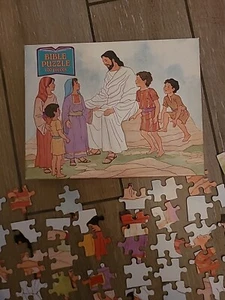 Rainbow Works Bible Puzzle 100 Pieces Interlocking The Life of Jesus - Picture 1 of 7