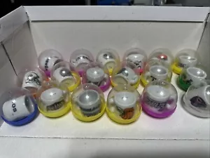 VINTAGE 1990s VENDING MACHINE CERAMIC NFL FOOTBALL MINI MUGs - Picture 1 of 5