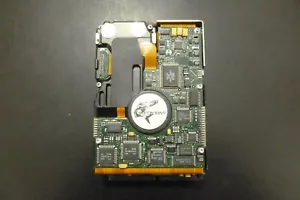 Unidad de disco de altura completa dec shvh1-zz 4,3 gb uw 68pin scsi 3 1/2" - st15150w - Imagen 1 de 4