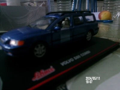 Voiture miniature 1/43ieme..Volvo S80..Break..de 2002..s/boite - Photo 1/3