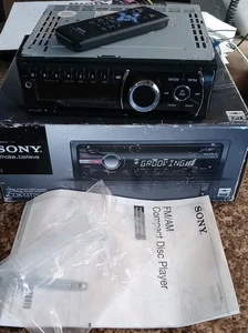 Reproductor de CD compacto Sony Radio Estéreo FM/AM CDX-GT260MP PROBADO FUNCIONA - Imagen 1 de 10