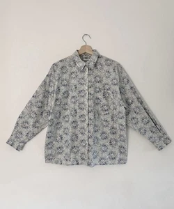 Vintage Laura Ashley blue and white floral shirt UK 12 100% cotton - Picture 1 of 9
