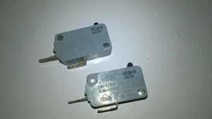 Desmontado con Samsung M1712N, microinterruptor VP533A-OF 1 ud. - Imagen 1 de 1