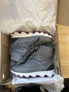 Womens Sorel Kinetic Sport Waterproof Boots Shoes, size 8.5, Quarry - Picture 1 of 4