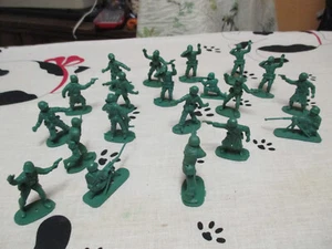 Vintage Plastic Airfix copies "WW2 British soldiers" HK 80s 20 pc - Picture 1 of 4