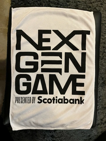 Toronto Maple Leafs Next Gen Game rally towel 2022 - Brand new Cover