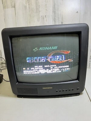 1995 Daewoo 14" Vintage CRT TV Retro Gaming Analog Television DTQ-1440FC TESTED - Image 1 of 4