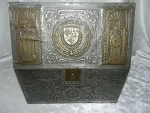 Ancien coffre reliquaire Chasse objet religieux Bretagne French Reliquary - Picture 1 of 9