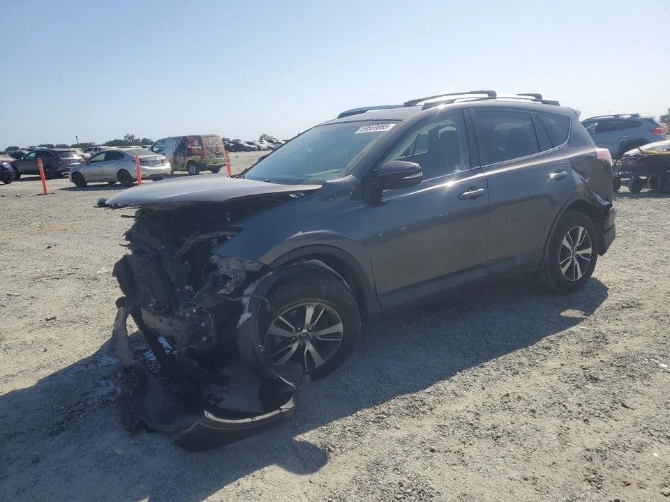 Vidrio de panel de techo usado para: Toyota Rav4 2016 gasolina grado A Foto 1 de 4