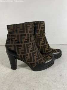 Entrupy Authenticated COA Fendi Italy Black Brown Ankle Womens Booties Size 39 - Picture 1 of 8