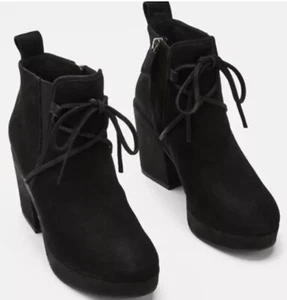 Eileen Fisher Chunky Platform Laugh Booties Black Leather Laces Detail Size 8 - Picture 1 of 16