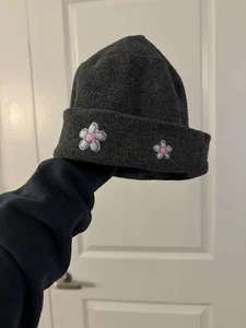Kids Grey Floral Pink Winter Hat Kids Unique Vintage Small Beanie Toboggan Warm - Picture 1 of 2