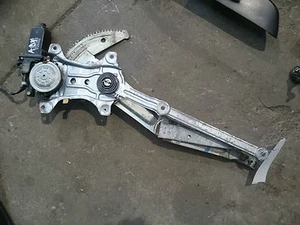 ANT GLASS LIFT MECHANISM MOTOR RIGHT TOYOTA PASEO (96-99) 2D CPE' - Picture 1 of 1
