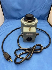 Superior Electric Powerstat 3PN116C – Variable Transformer 0–140V, 10A, 1.4kVA - Picture 1 of 6
