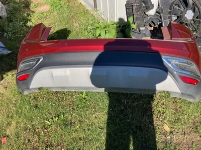 Parachoques trasero 21-23 buick envision Foto 1 de 3