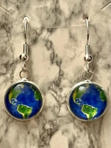Stainless Steel Hypoallergenic Dangle Earrings Earth Planet Globe Earth Day - Picture 1 of 1