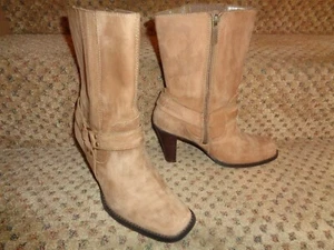 HARLEY DAVIDSON TAN NUBUCK LEATHER 10.5" TALL ZIPPER 3.5" HEELS HARNESS BOOTS--8 - Picture 1 of 11
