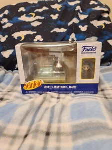 Funko Mini Moments Jerry's Apartment - Elaine - Picture 1 of 5