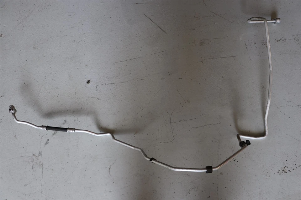 Труба шланга кондиционера переменного тока Porsche Cayman 718 982 2017 99157309405 J237 - Изображение 1 из 1