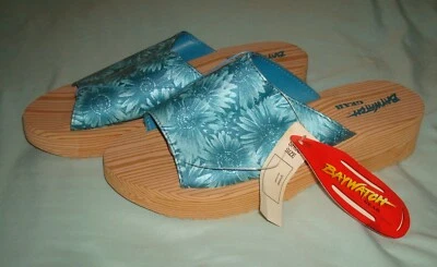VTG 1997 BAYWATCH GEAR SANDALS SLIP ON CHUNKY 90s WOMENS SIZE 11 PLATFORM SLIDER - Image 1 of 4