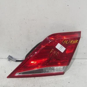 TOYOTA AURION REAR GARNISH BOOTLID LAMP (RH SIDE), AT-X/PRODIGY/PRESARA, GSV40R, - Picture 1 of 2