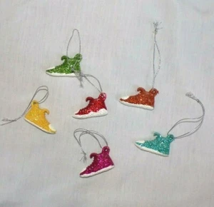 Lot 6 Miniature Dollhouse Village Christmas Tree Ornaments Tennis Shoe Sneakers - Picture 1 of 2