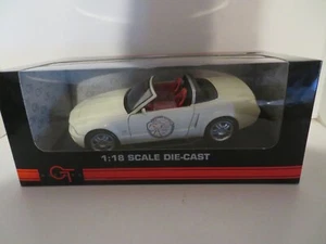 Beanstalk 40th Anniversary Ford Mustang GT Convertible White 2004 1:18 MIB - Picture 1 of 11