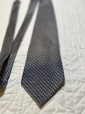 "Corbata Barrington para hombre 100 % seda azul dorado patrón geométrico 4"" de ancho" Foto 1 de 4