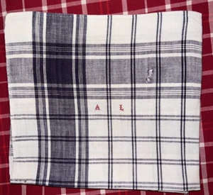 Grand mouchoir ou tour de cou de paysan, 19ème , folklore , 58 cm x 52 cm ( 6 ) - Picture 1 of 5