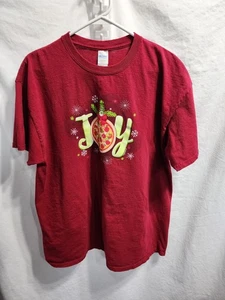 Gildan weinrotes T-Shirt Holiday Joy Print auf der Vorderseite XL - Bild 1 von 8