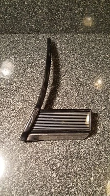 Guardabarros delantero derecho Cadillac Sevilla SLS 1992-1997 MOLDEADO 3537021 Foto 1 de 3