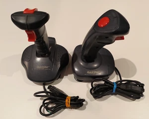 2x QuickShot QS-135 & QS-131 Joysticks - Atari - C64 - SEGA MegaDrive Genesis - Picture 1 of 7